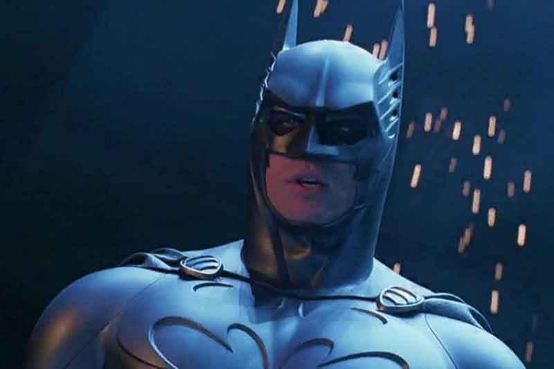Val Kilmer Kilmer não se conteve ao relatar seu desdém pelo Batsuit que ele usava no filme de 1995, Batman Forever