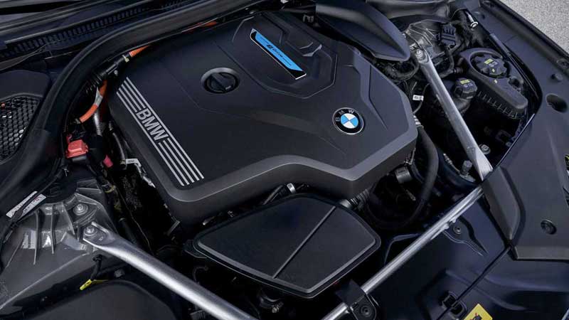 Motor  elétrico do BMW 530e Luxo.