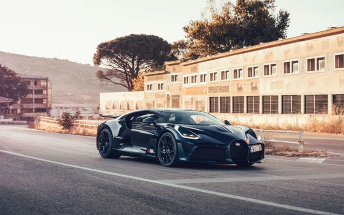 Bugatti Divo - US$ 5,9 milhões