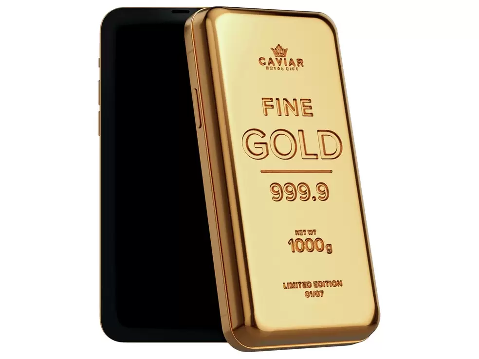 iPhone 12 feito em ouro 24 quilates