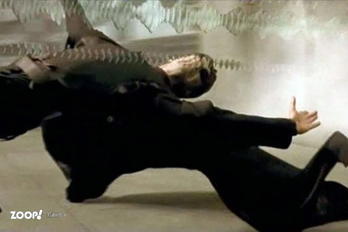 O efeito Bullet Time no filme Matrix.