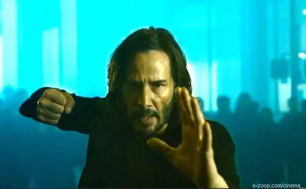 Matrix: Resurrections - Keanu Reeves  Matrix: Resurrections - Keanu Reeves